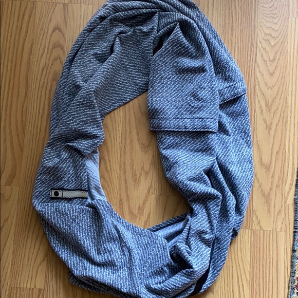 Lululemon vinyasa wrap - Picture 1 of 3